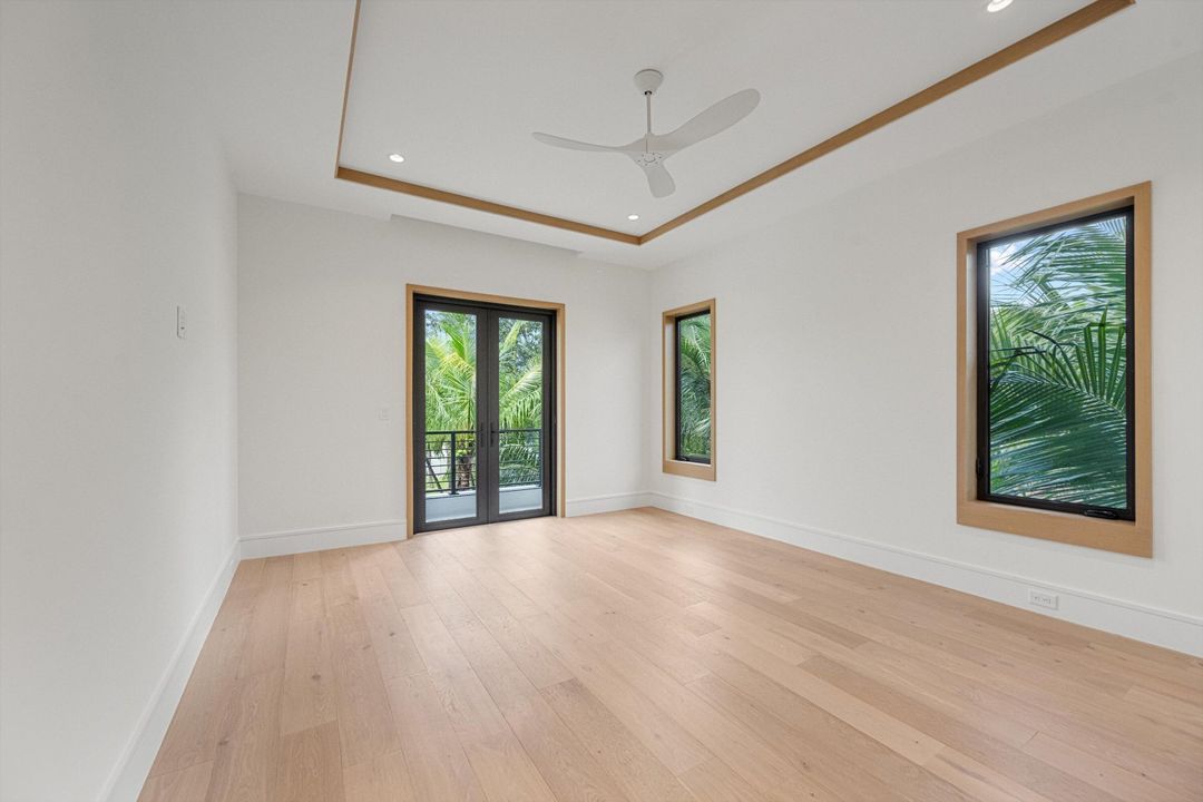 На продажу: $6,495,000 (5 спален, 5 ванн, 5750 Квадратных фут)