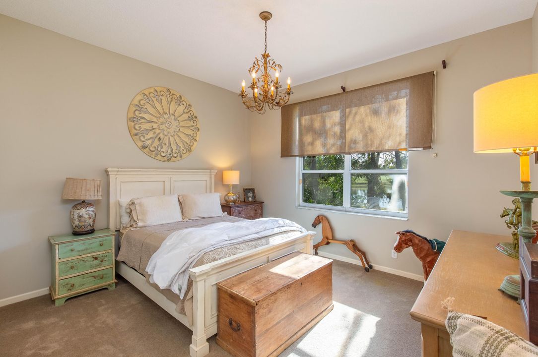 Activo con contrato: $1,097,000 (5 camas, 3 baños, 3234 Pies cuadrados)