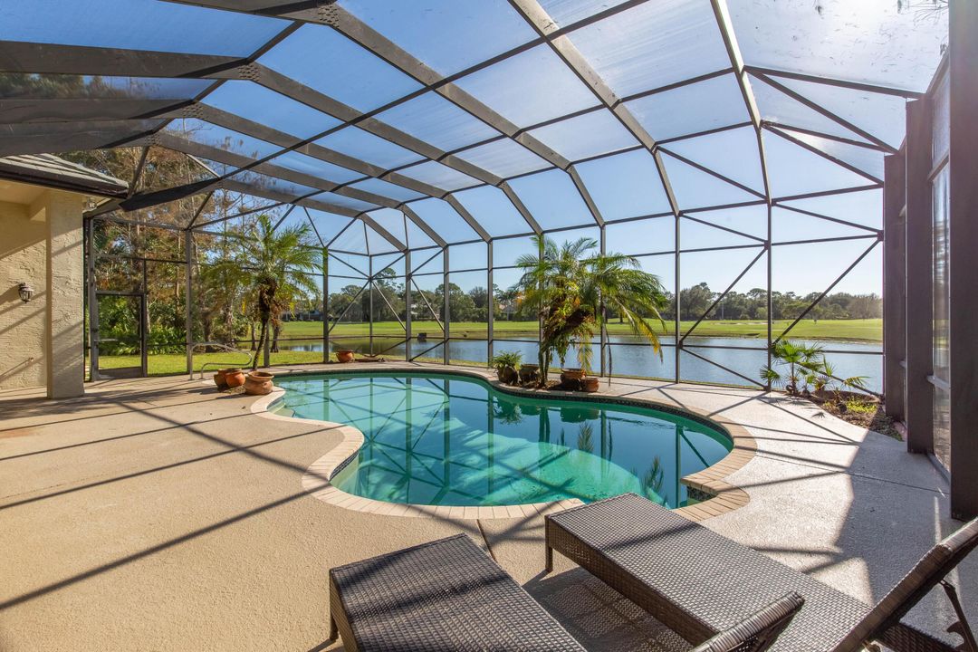 Activo con contrato: $1,097,000 (5 camas, 3 baños, 3234 Pies cuadrados)