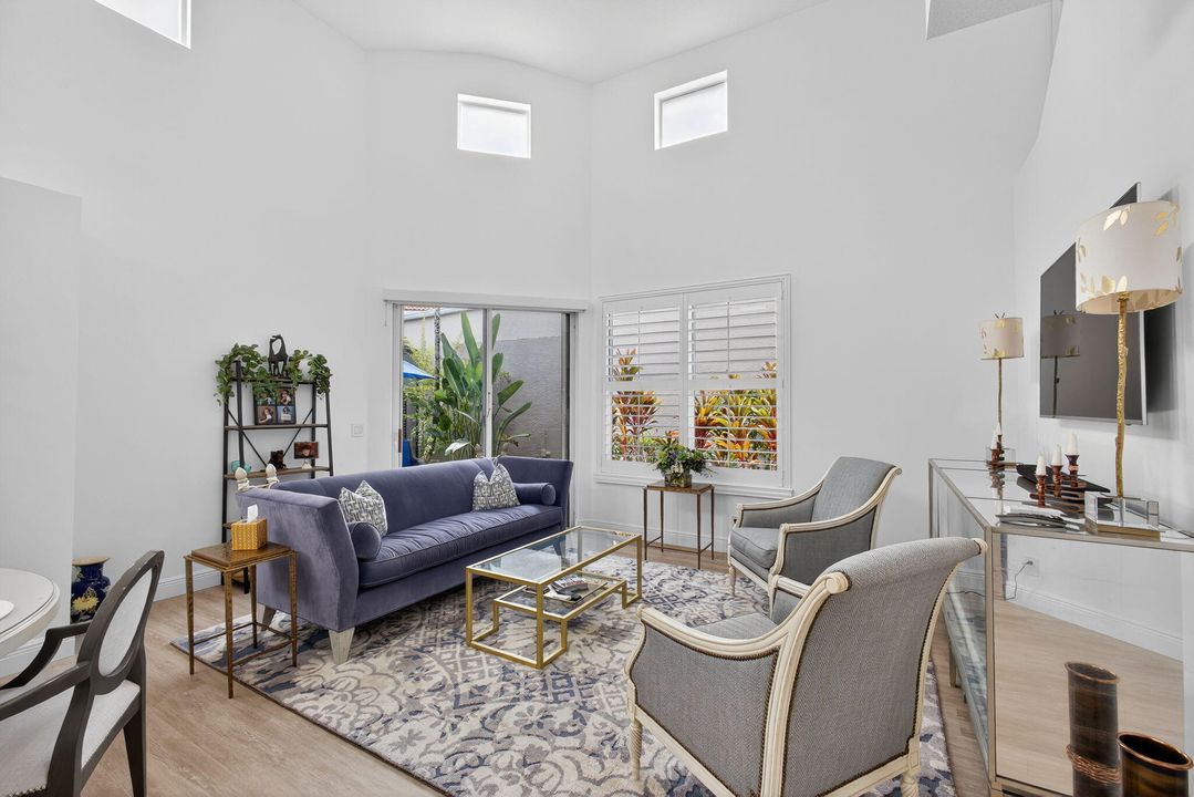 На продажу: $530,000 (3 спален, 2 ванн, 1661 Квадратных фут)