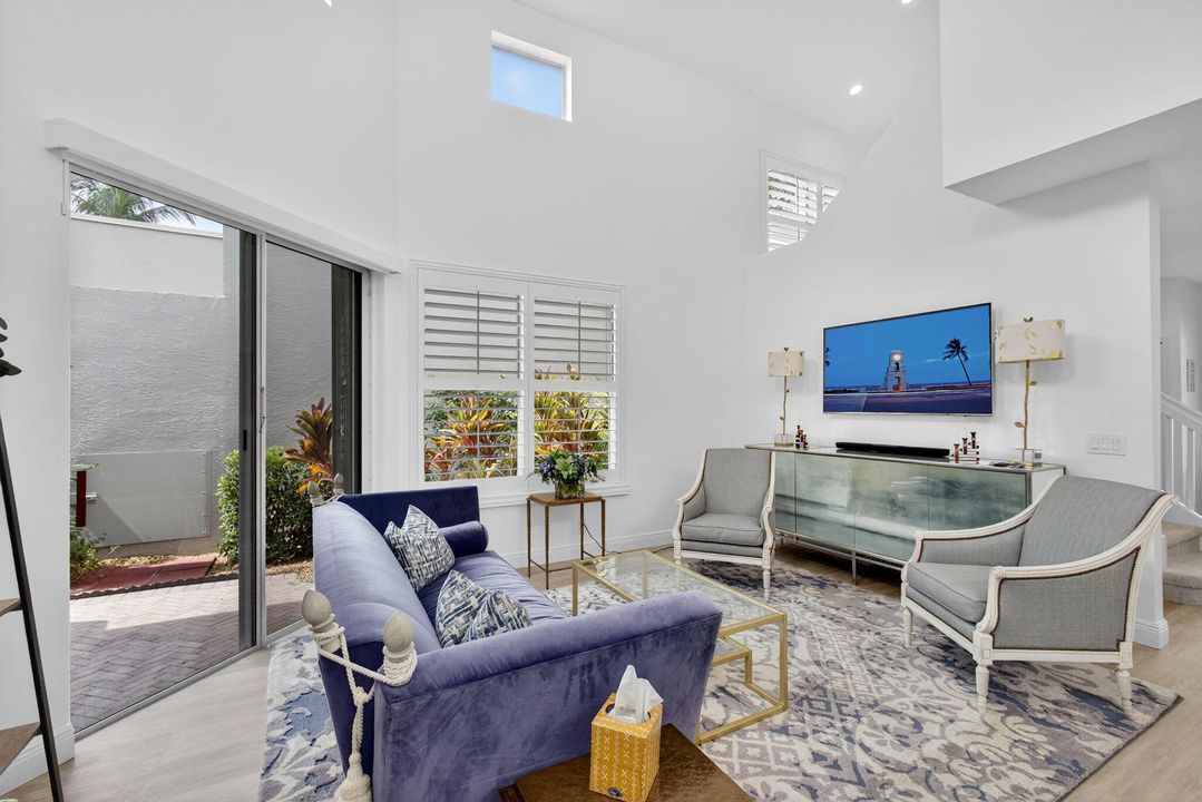 На продажу: $530,000 (3 спален, 2 ванн, 1661 Квадратных фут)