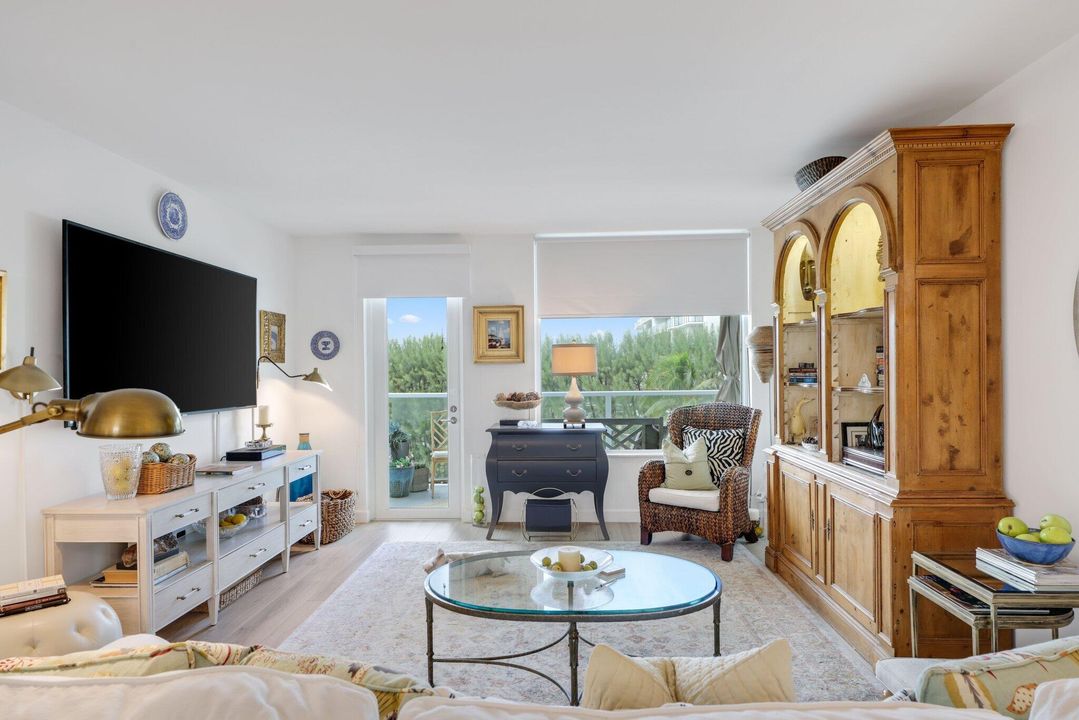 На продажу: $355,000 (1 спален, 1 ванн, 1008 Квадратных фут)