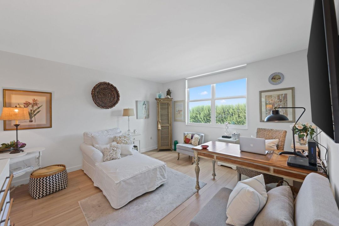 На продажу: $355,000 (1 спален, 1 ванн, 1008 Квадратных фут)