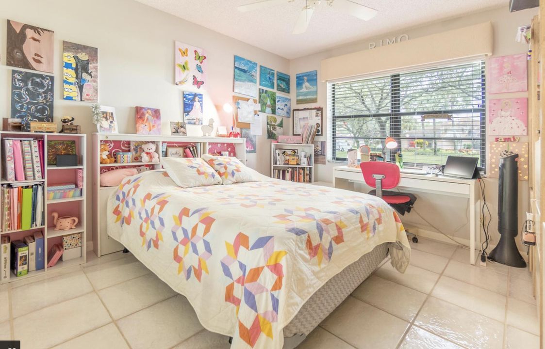 For Sale: $324,900 (3 beds, 2 baths, 1420 Square Feet)