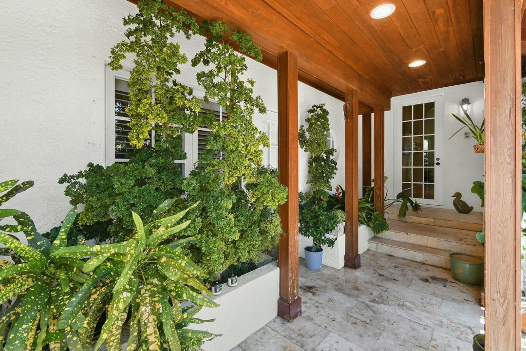 En Venta: $7,895,000 (5 camas, 5 baños, 4520 Pies cuadrados)