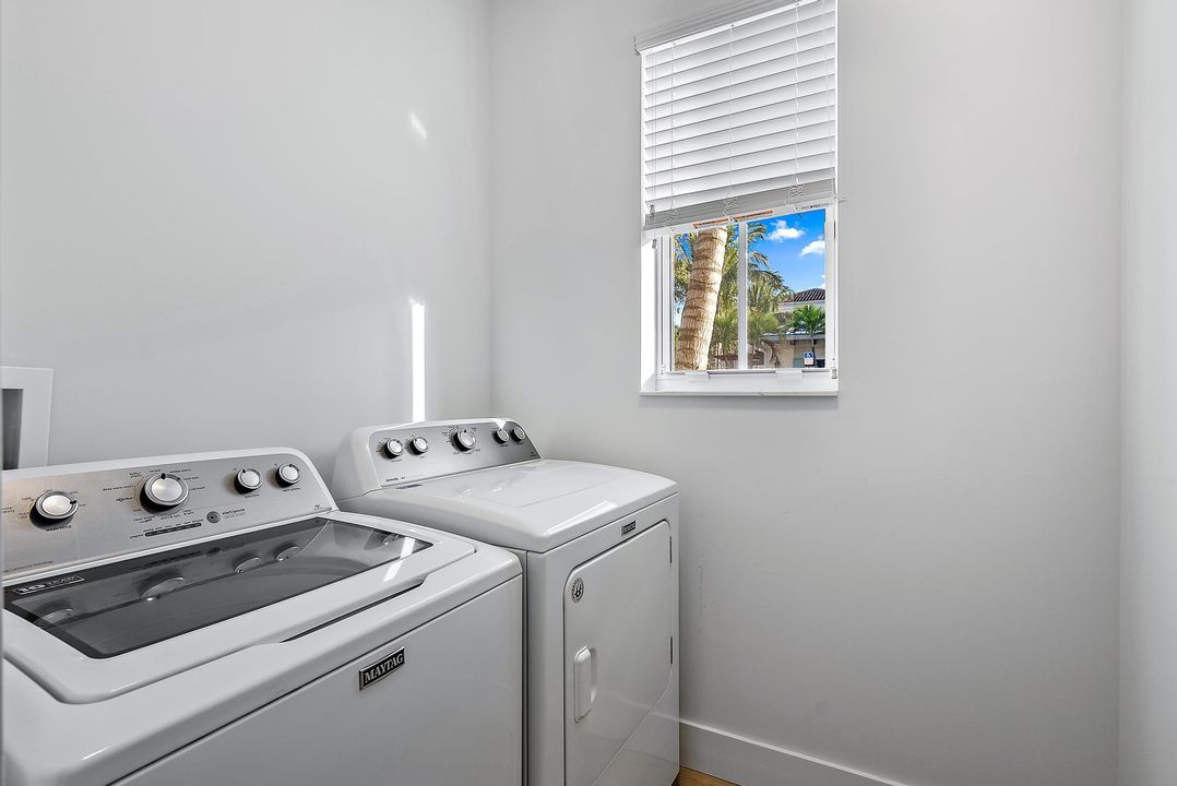 For Rent: $5,650 (4 beds, 3 baths, 2198 Square Feet)