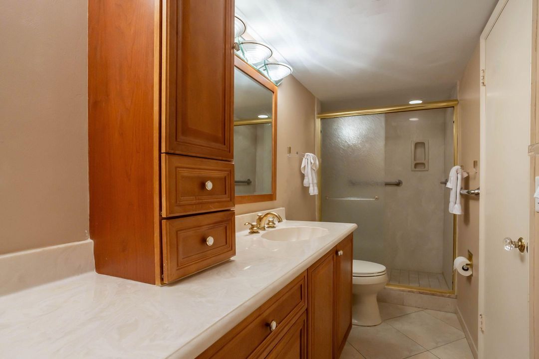 待售: $1,200,000 (3 贝兹, 2 浴室, 2000 平方英尺)