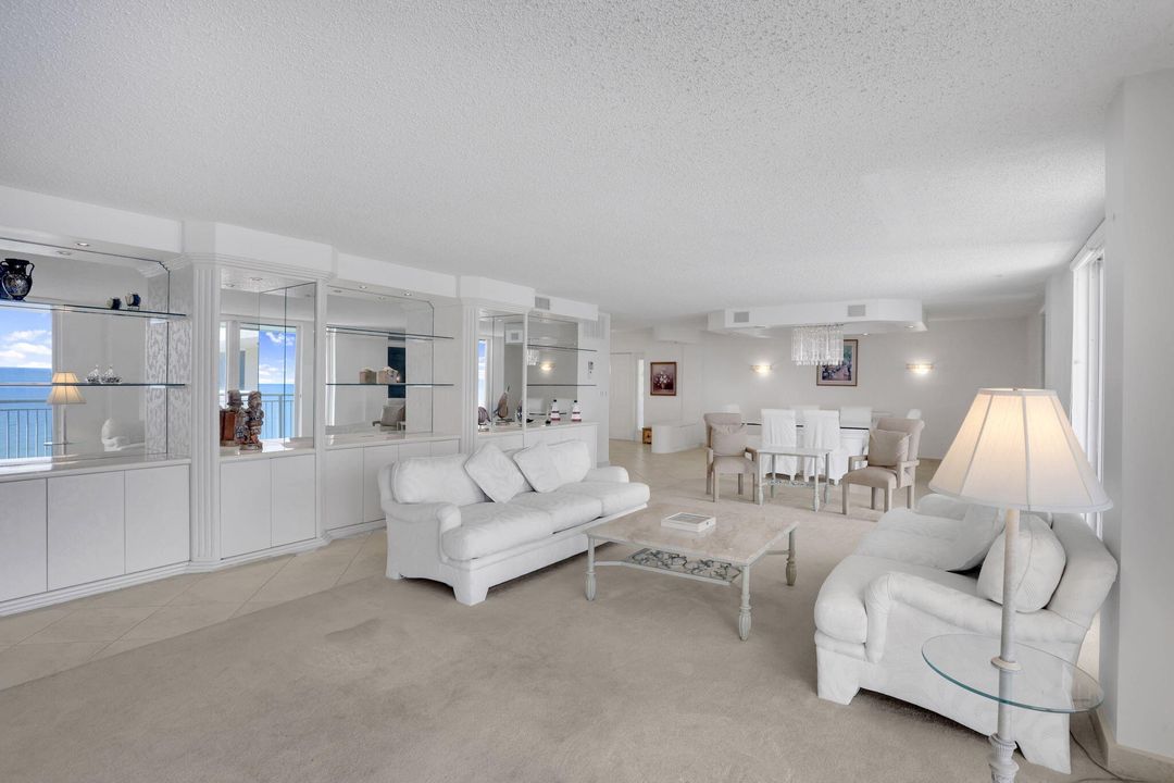 待售: $1,200,000 (3 贝兹, 2 浴室, 2000 平方英尺)