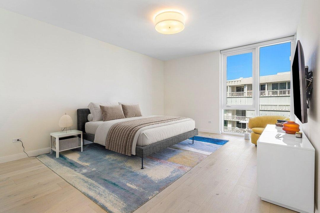 For Sale: $5,500,000 (3 beds, 3 baths, 2965 Square Feet)