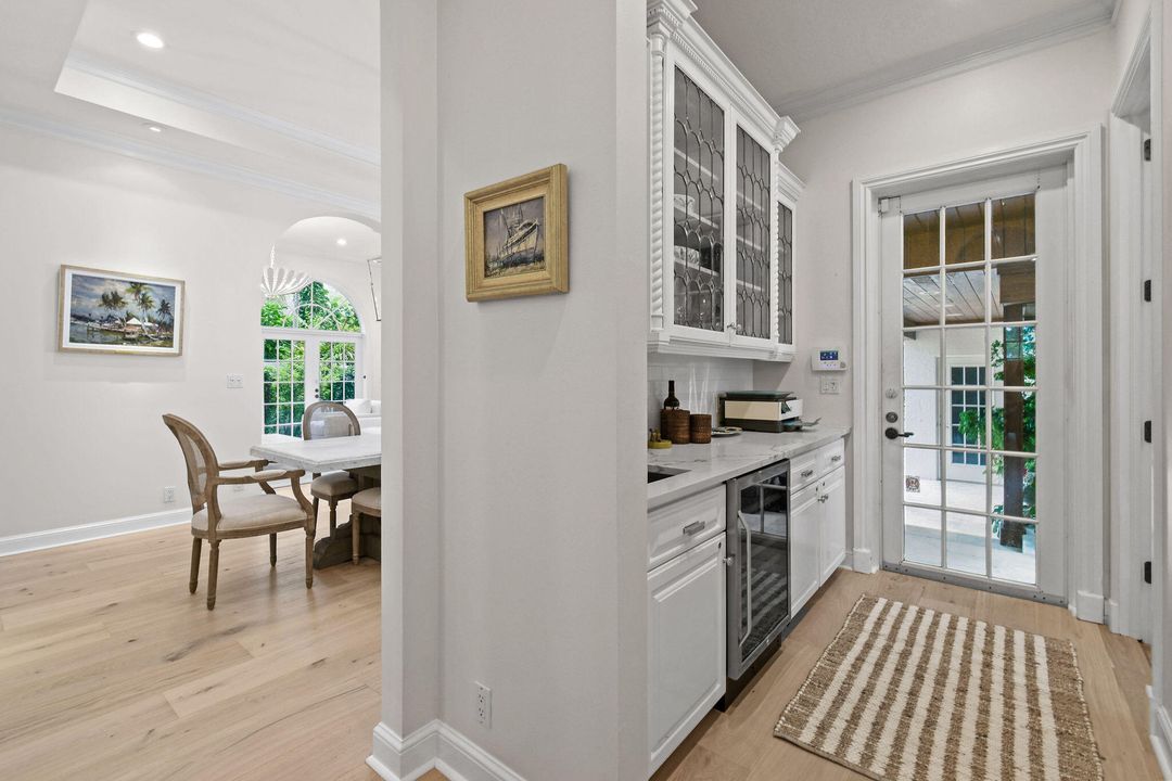 En Venta: $7,895,000 (5 camas, 5 baños, 4520 Pies cuadrados)