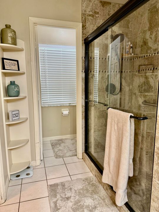 For Sale: $389,000 (3 beds, 2 baths, 1688 Square Feet)