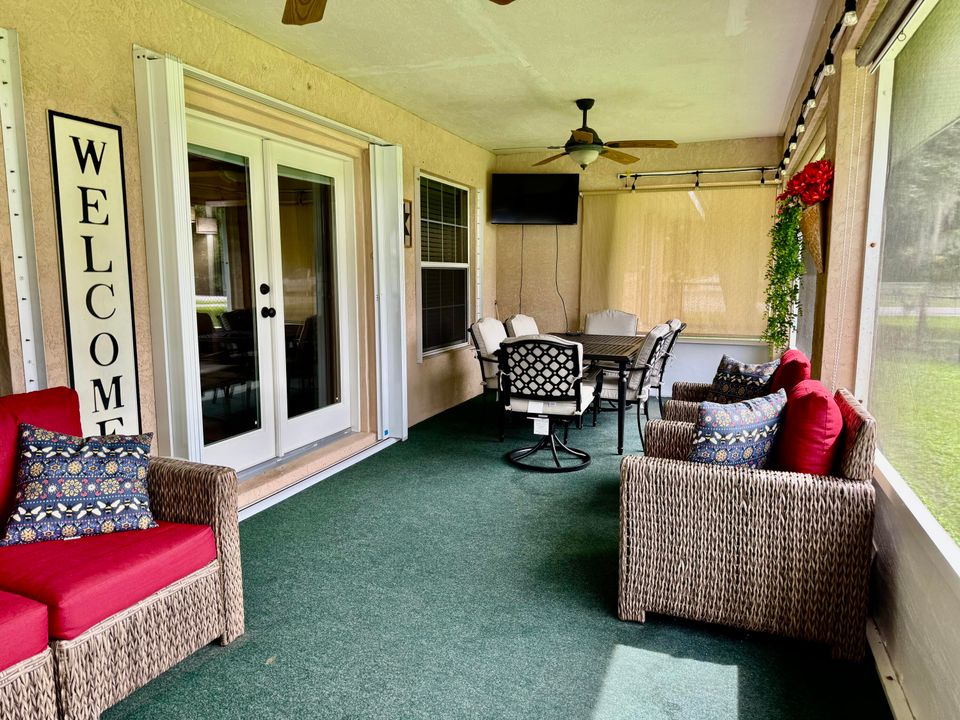 For Sale: $389,000 (3 beds, 2 baths, 1688 Square Feet)