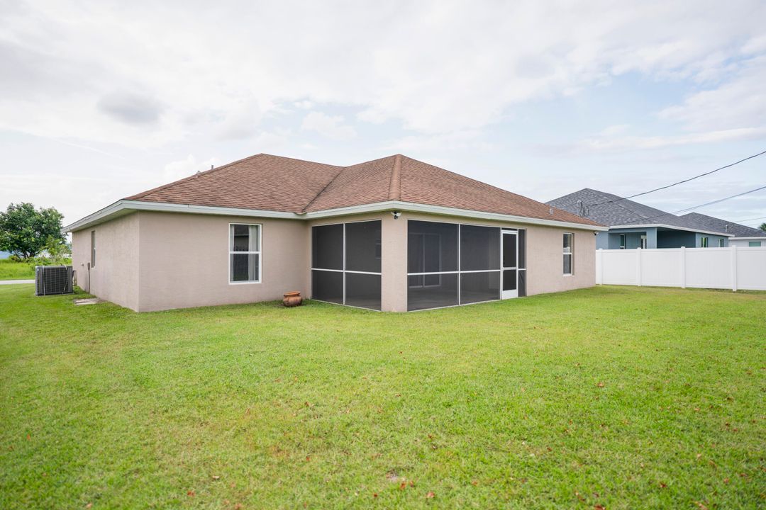 出租: $2,700 (4 贝兹, 3 浴室, 1781 平方英尺)