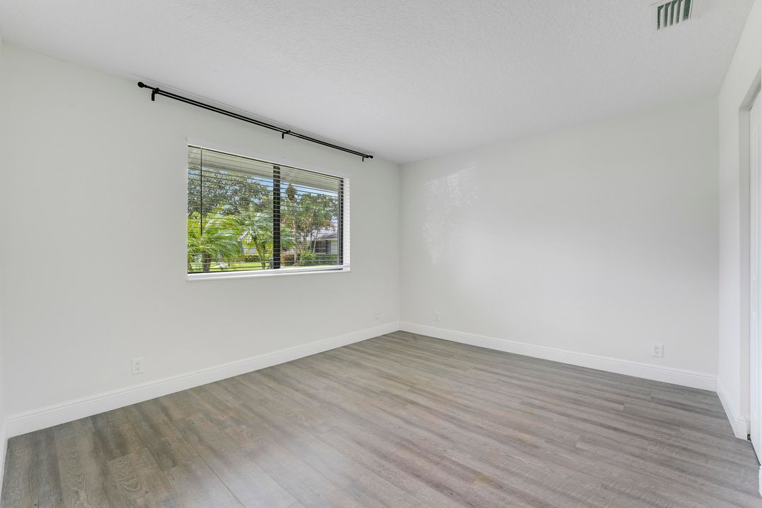 На продажу: $446,000 (2 спален, 2 ванн, 1135 Квадратных фут)