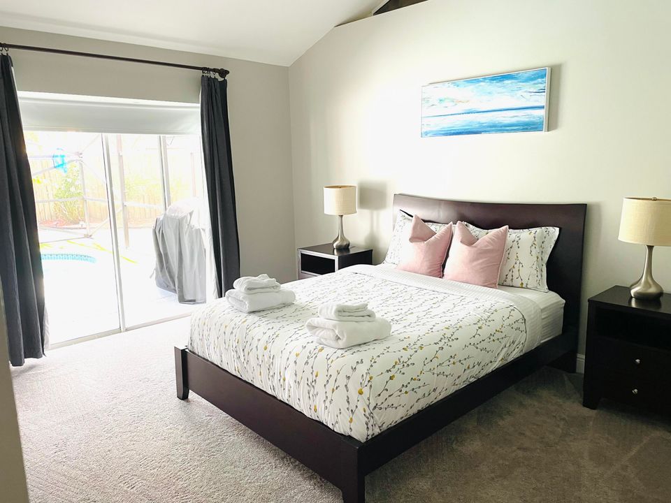 Под контрактом: $3,500 (3 спален, 2 ванн, 1275 Квадратных фут)