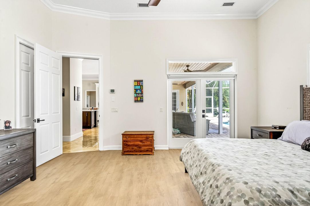 En Venta: $875,000 (4 camas, 4 baños, 3428 Pies cuadrados)