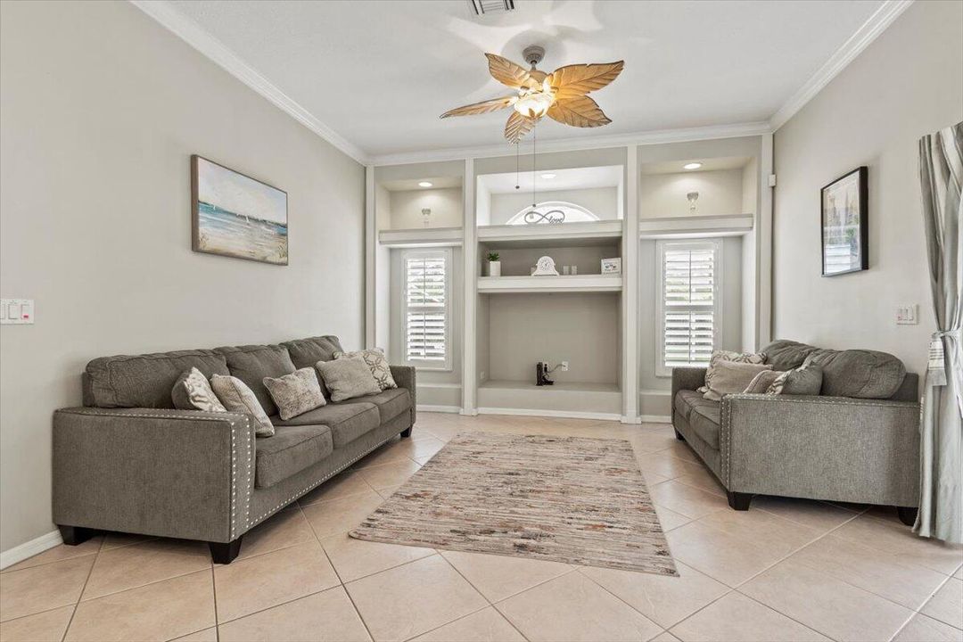 For Sale: $490,000 (3 beds, 2 baths, 2122 Square Feet)