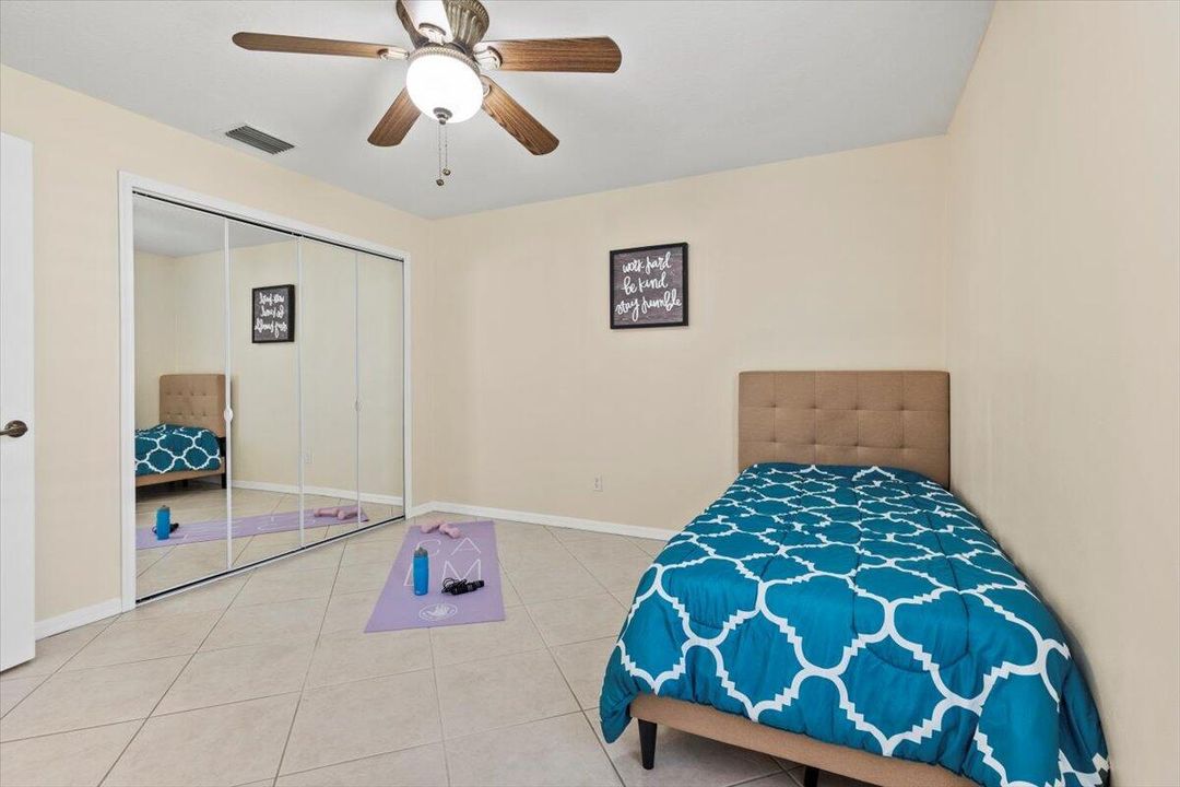 For Sale: $490,000 (3 beds, 2 baths, 2122 Square Feet)