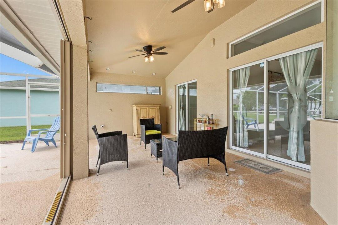 For Sale: $490,000 (3 beds, 2 baths, 2122 Square Feet)