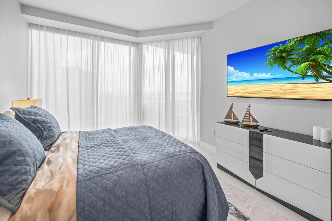 For Sale: $2,055,000 (2 beds, 2 baths, 1755 Square Feet)