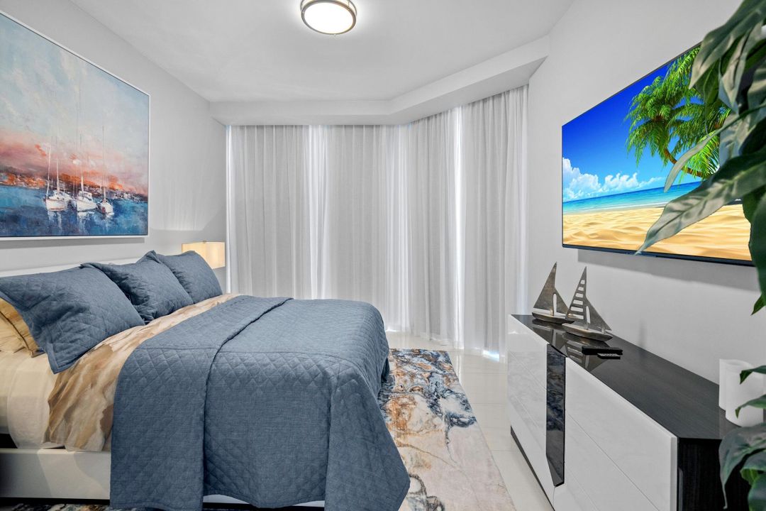 For Sale: $2,055,000 (2 beds, 2 baths, 1755 Square Feet)