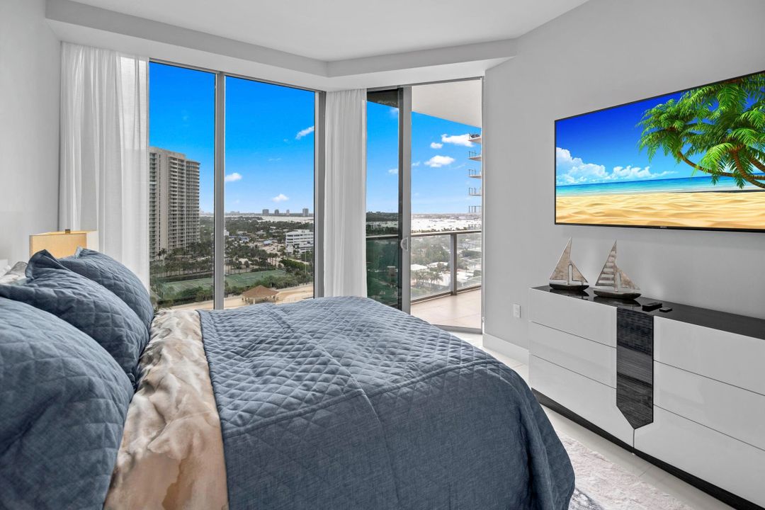 For Sale: $2,055,000 (2 beds, 2 baths, 1755 Square Feet)