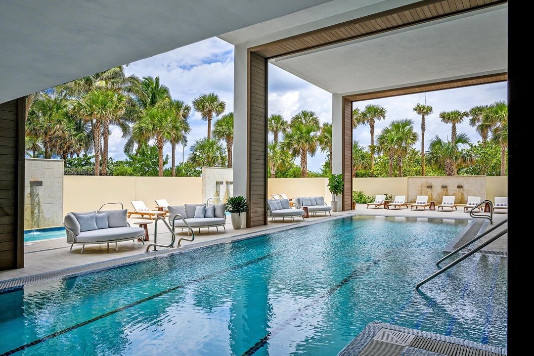 For Sale: $2,055,000 (2 beds, 2 baths, 1755 Square Feet)