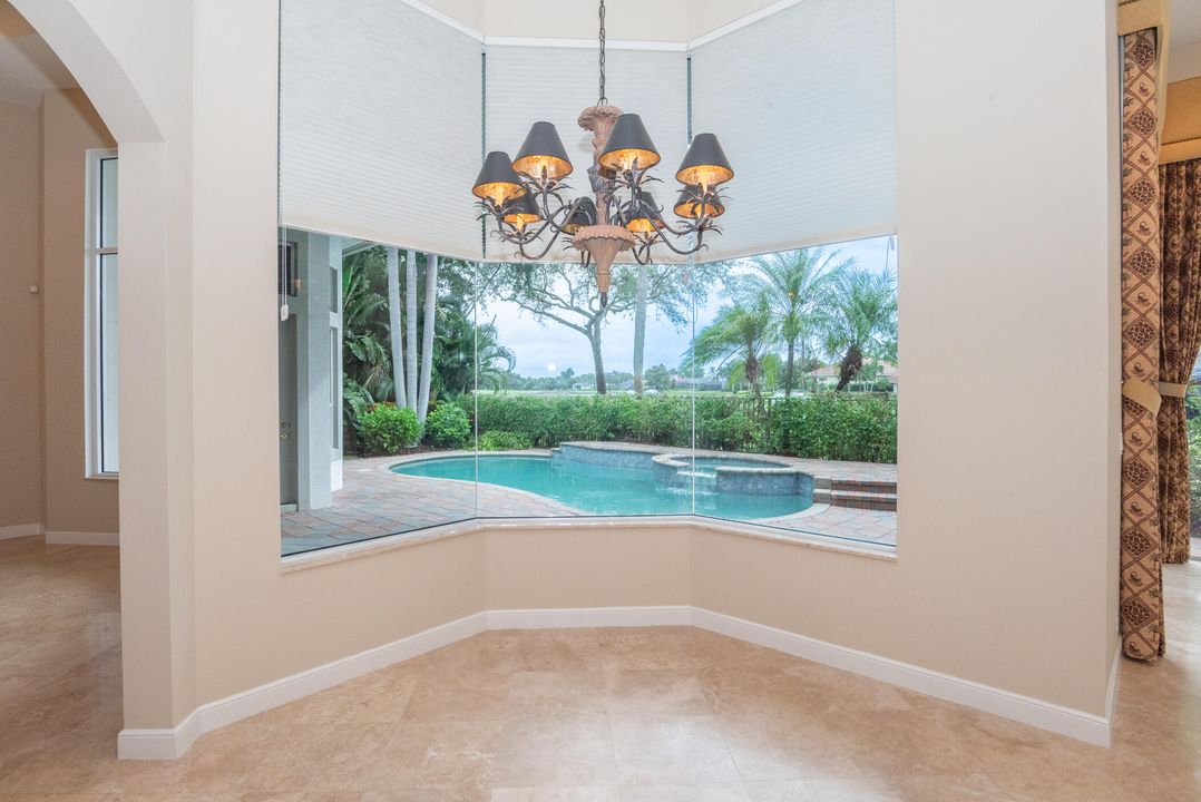 待售: $1,099,000 (4 贝兹, 4 浴室, 3790 平方英尺)