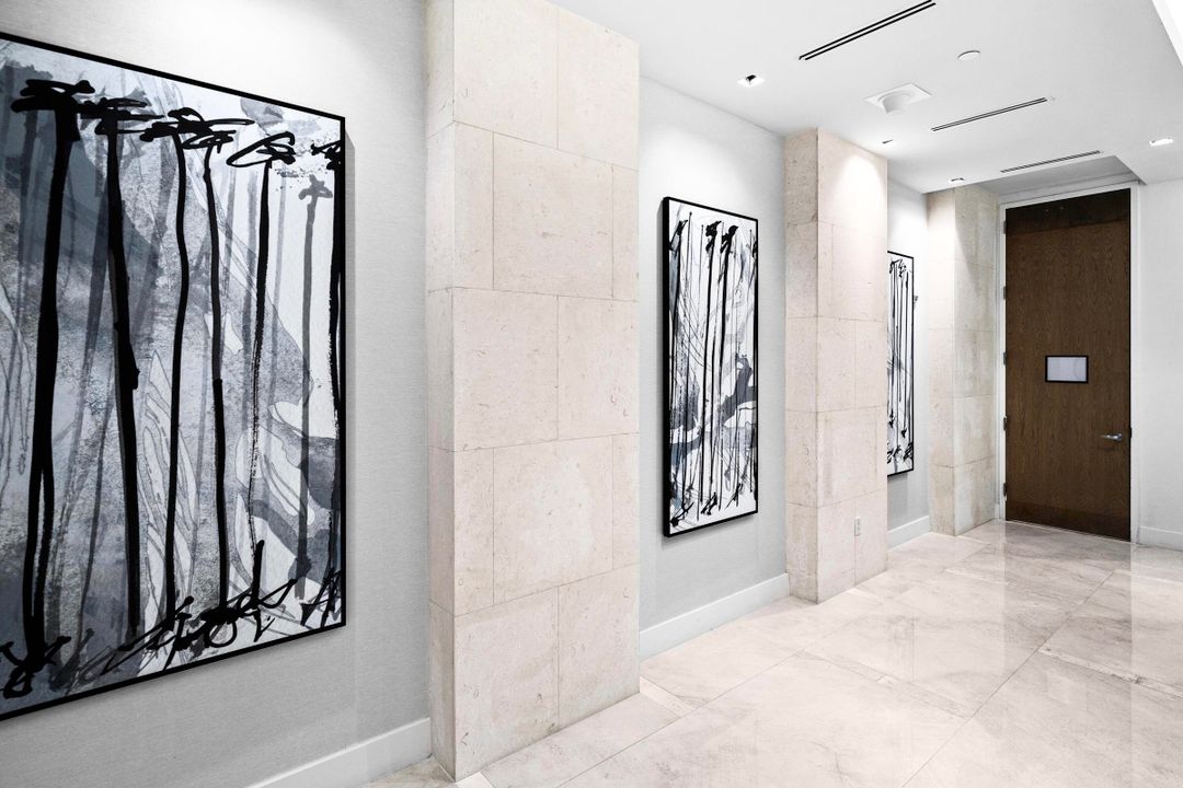 For Sale: $2,055,000 (2 beds, 2 baths, 1755 Square Feet)