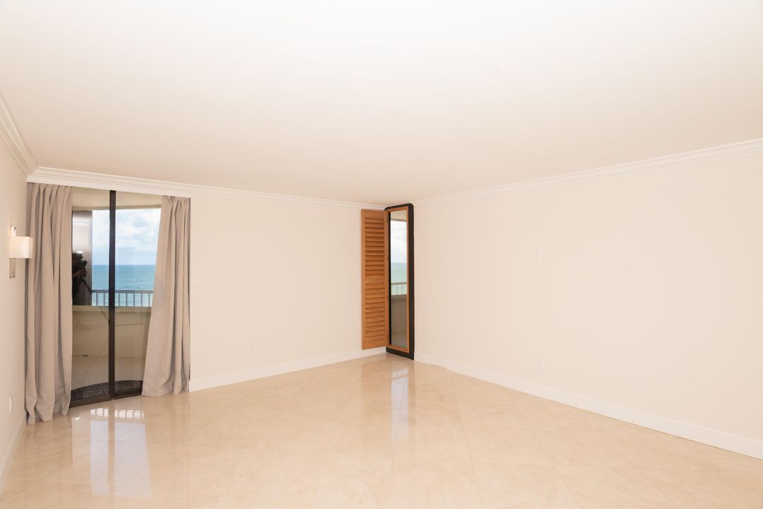 В аренду: $7,500 (3 спален, 2 ванн, 2188 Квадратных фут)