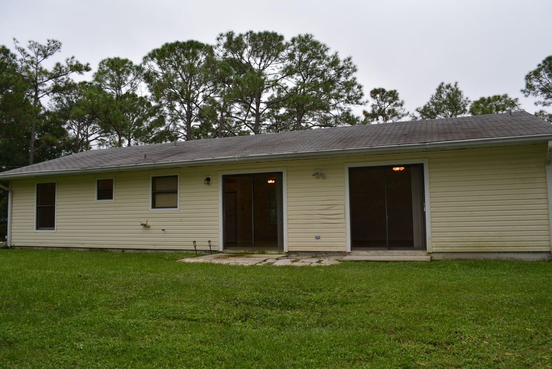 En Venta: $499,000 (3 camas, 2 baños, 1214 Pies cuadrados)