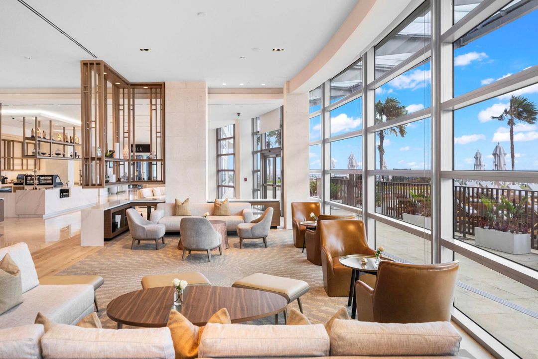 For Sale: $2,055,000 (2 beds, 2 baths, 1755 Square Feet)