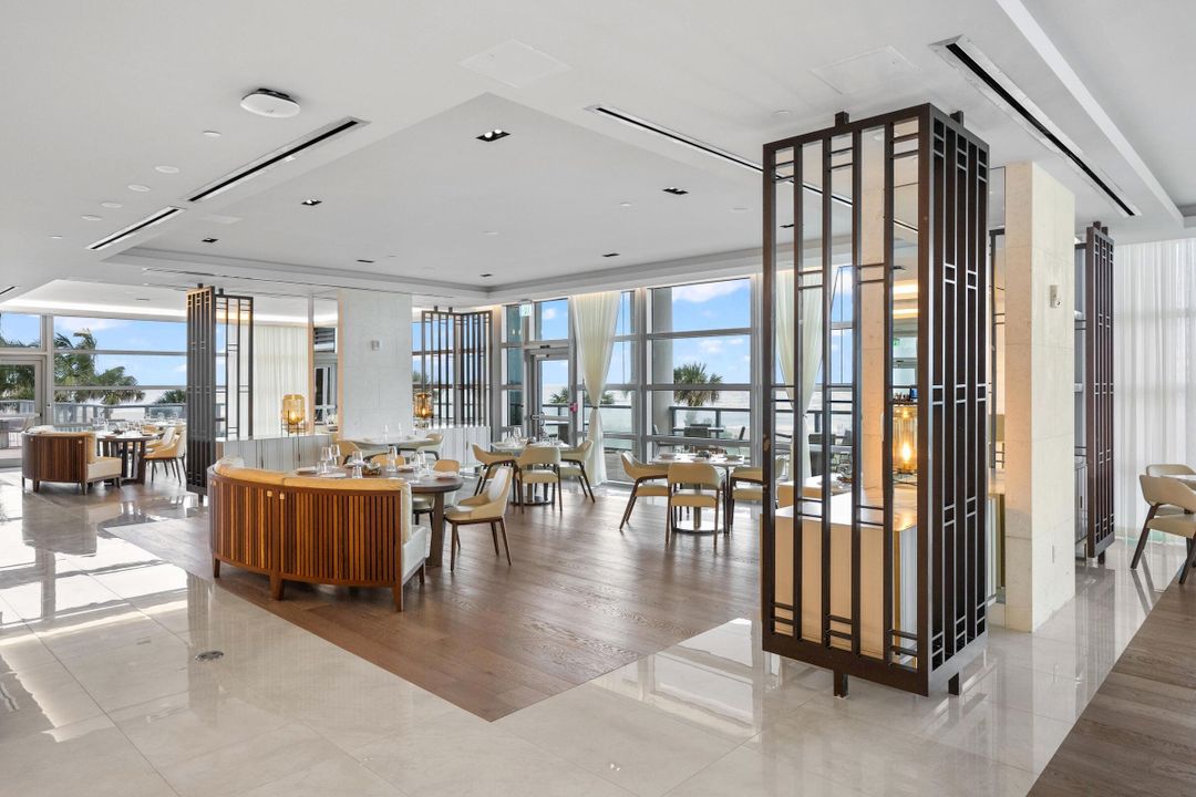 For Sale: $2,055,000 (2 beds, 2 baths, 1755 Square Feet)