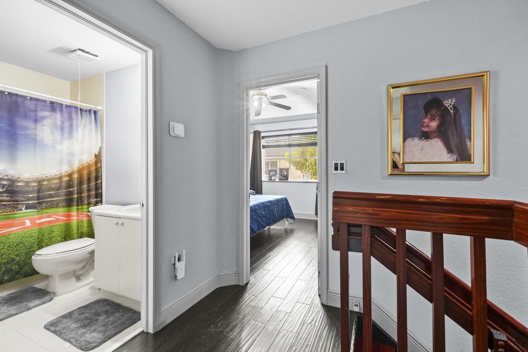 Activo con contrato: $374,900 (3 camas, 2 baños, 1386 Pies cuadrados)