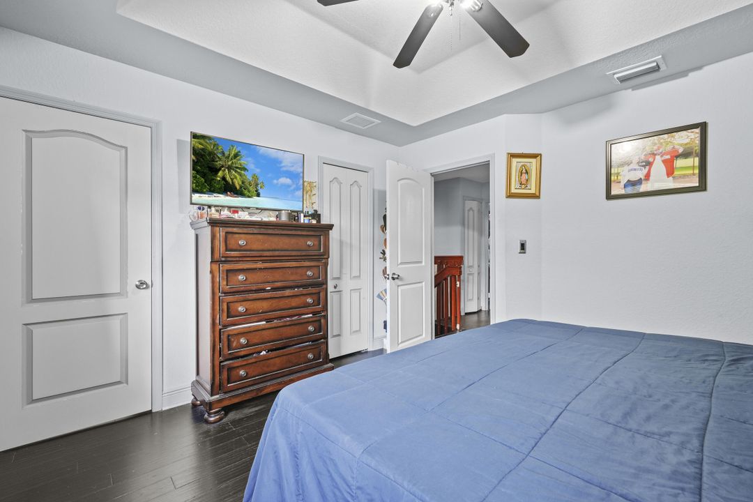 Activo con contrato: $374,900 (3 camas, 2 baños, 1386 Pies cuadrados)