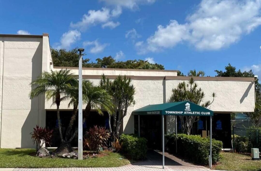 Activo con contrato: $2,000 (2 camas, 2 baños, 1116 Pies cuadrados)