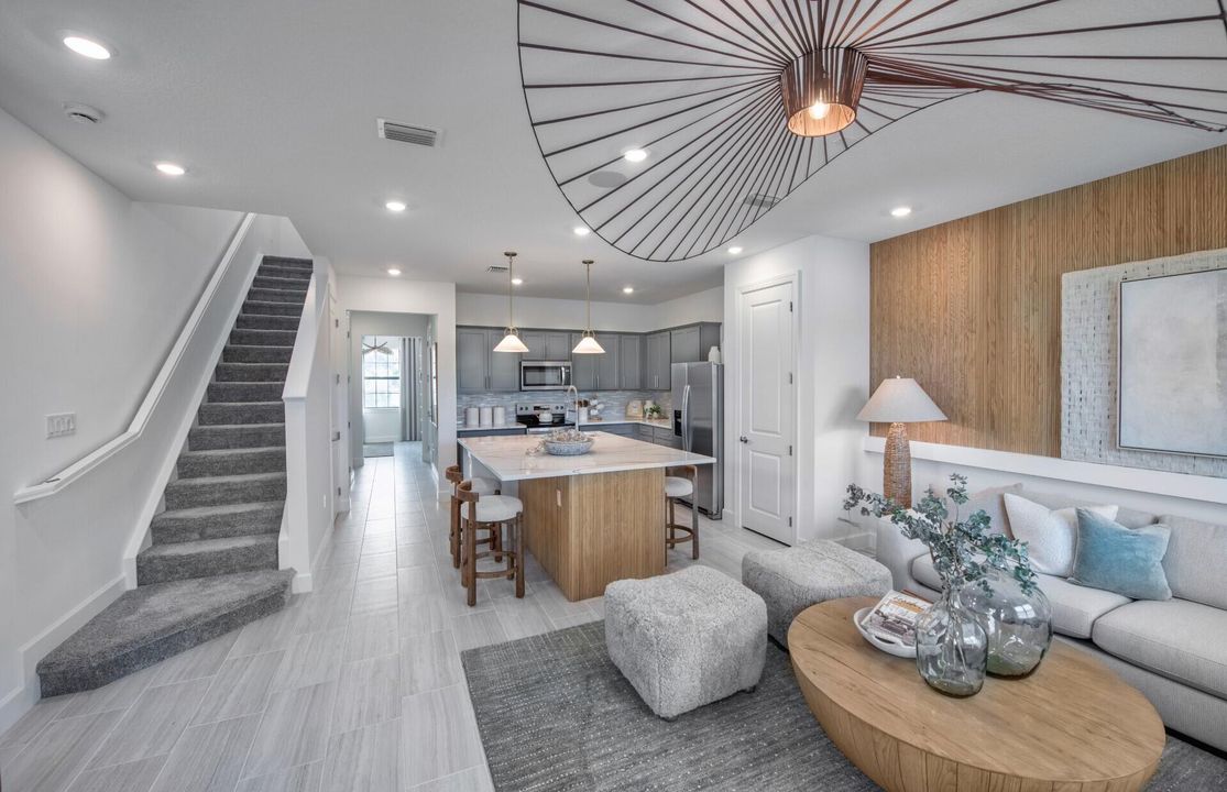 Active With Contract: $555,025 (3 beds, 2 baths, 1750 Square Feet)