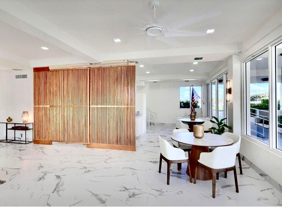 Active With Contract: $380,000 (1 beds, 1 baths, 774 Square Feet)