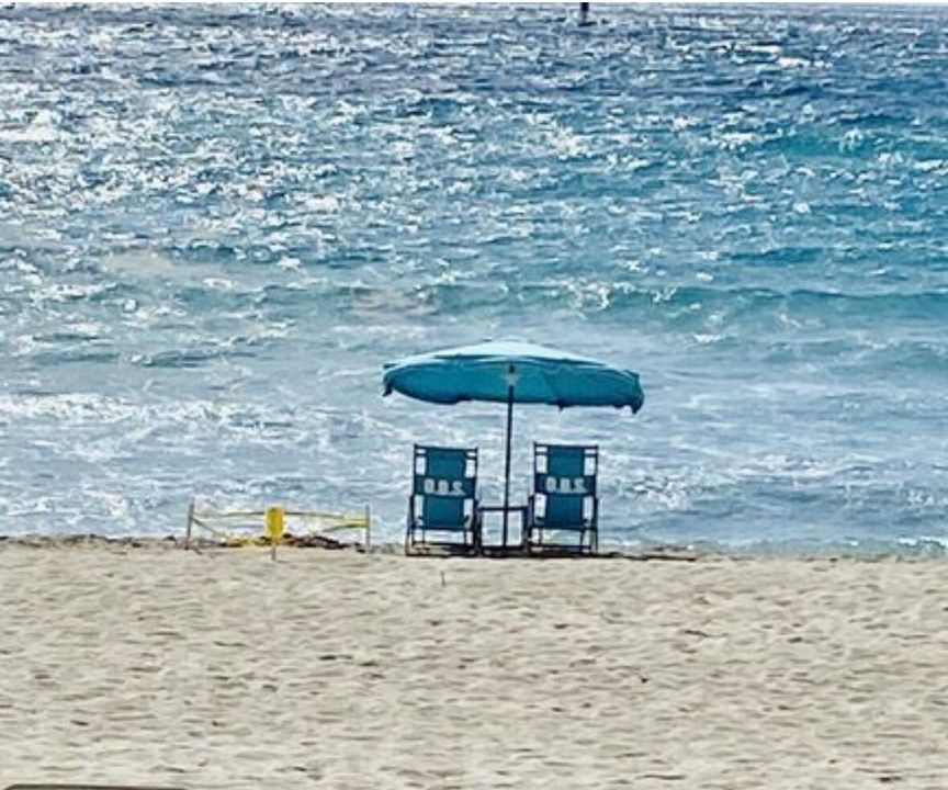 Active With Contract: $380,000 (1 beds, 1 baths, 774 Square Feet)