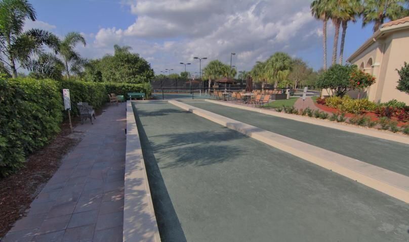 Active With Contract: $1,245,000 (4 beds, 4 baths, 3206 Square Feet)