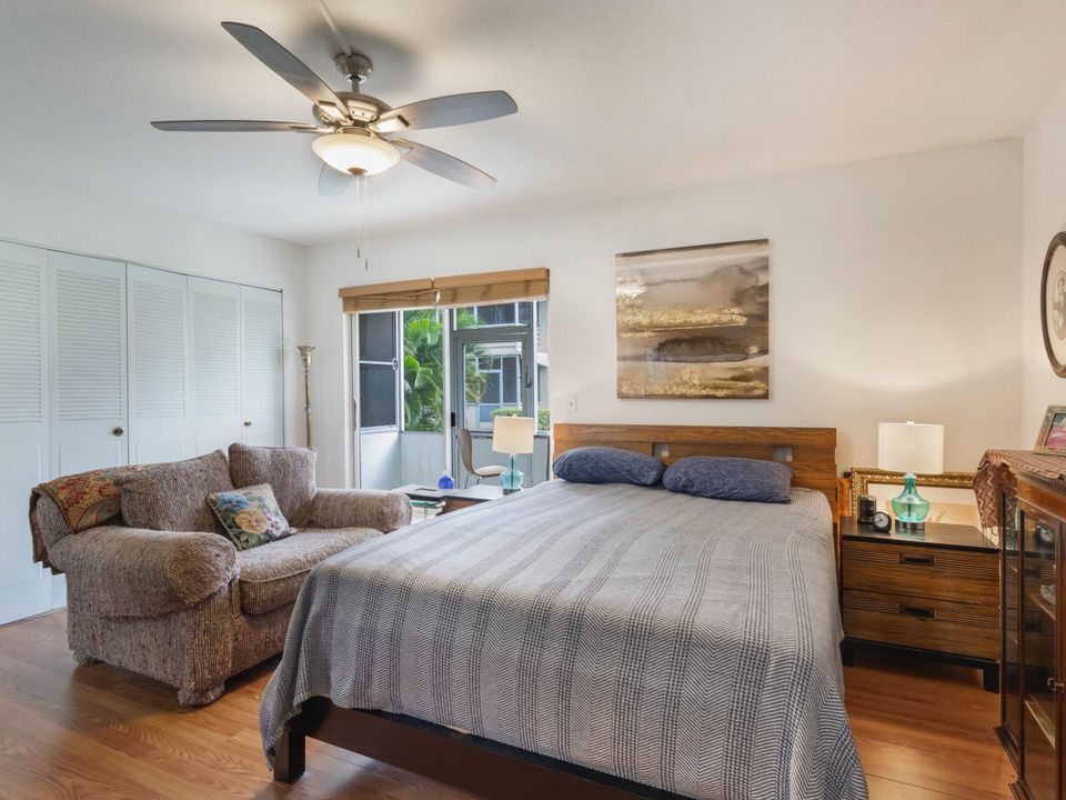 待售: $86,999 (1 贝兹, 1 浴室, 720 平方英尺)