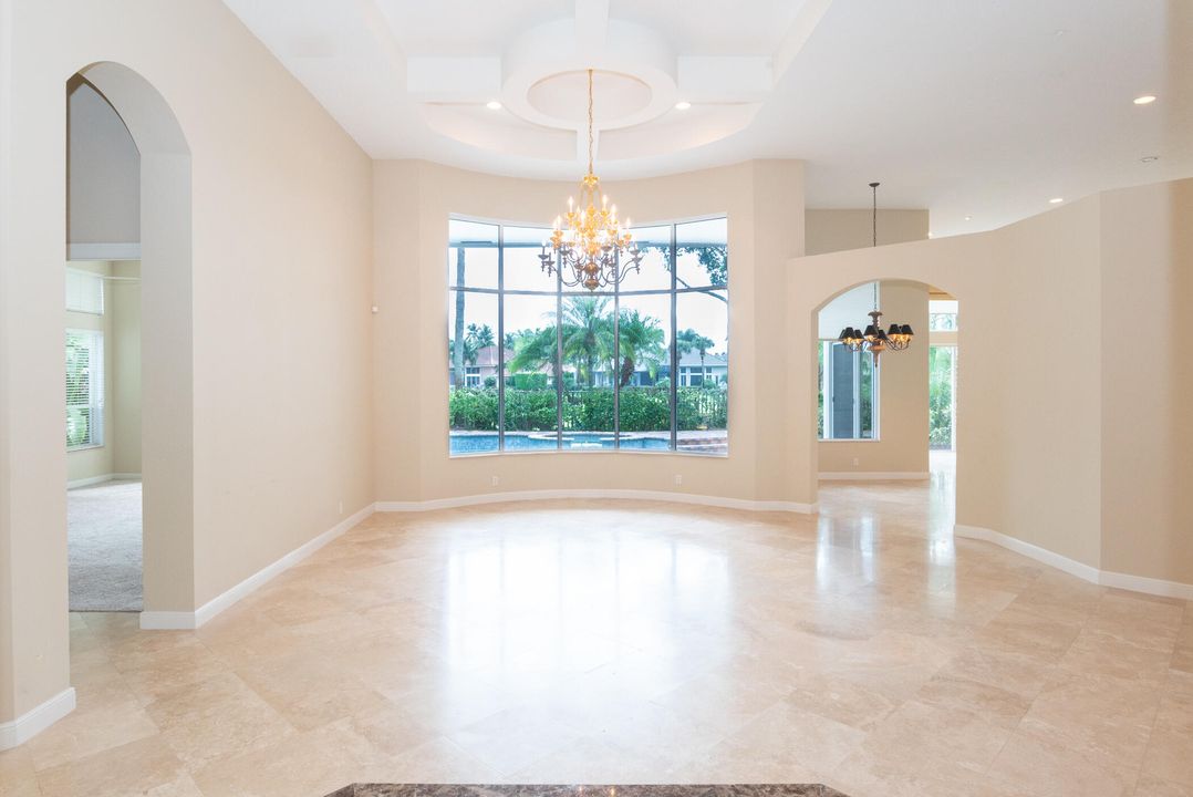 待售: $1,099,000 (4 贝兹, 4 浴室, 3790 平方英尺)