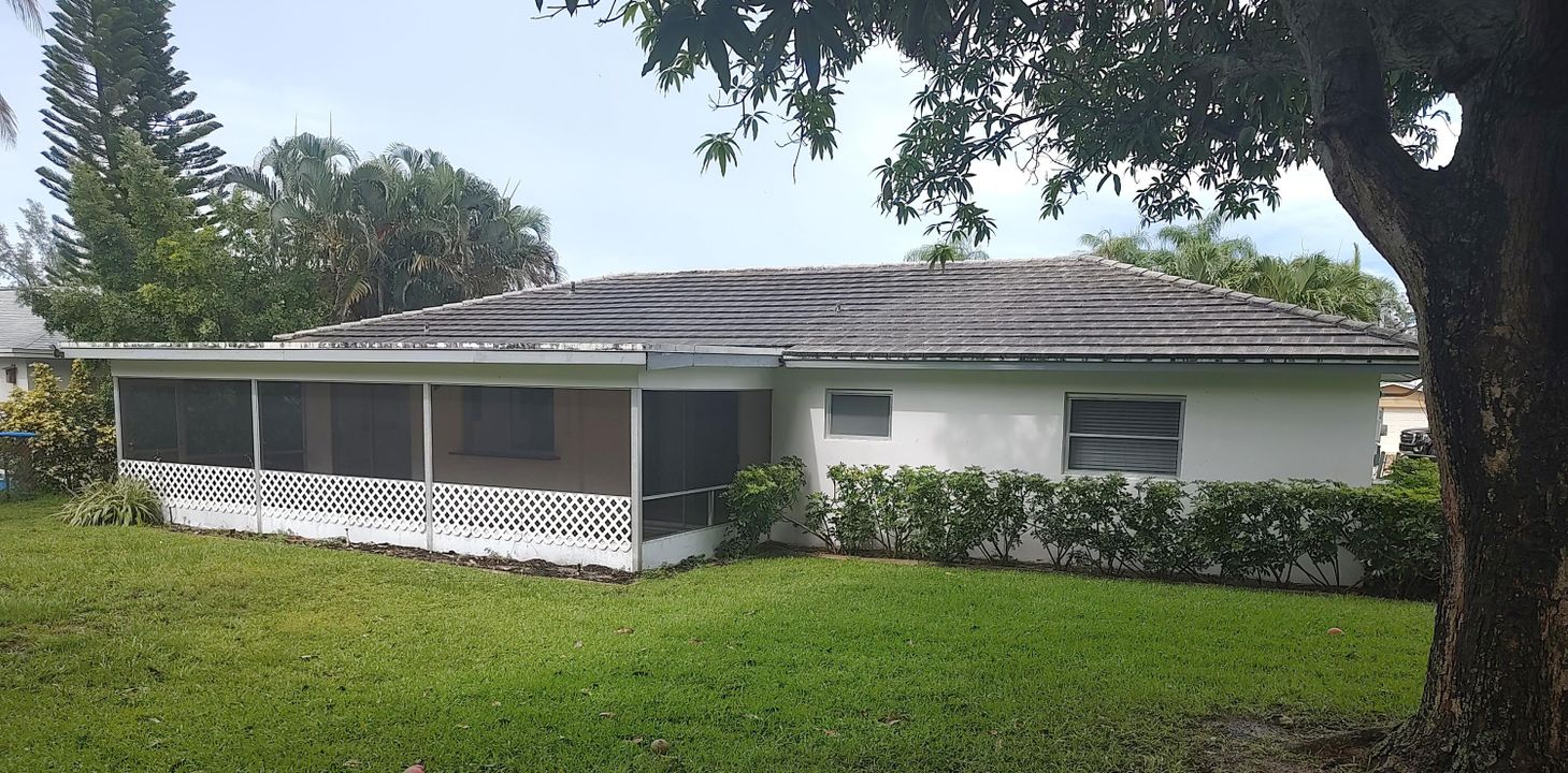 Active With Contract: $3,495 (2 beds, 2 baths, 1311 Square Feet)