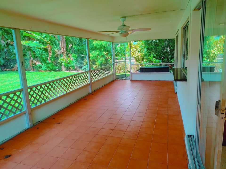 Active With Contract: $3,495 (2 beds, 2 baths, 1311 Square Feet)