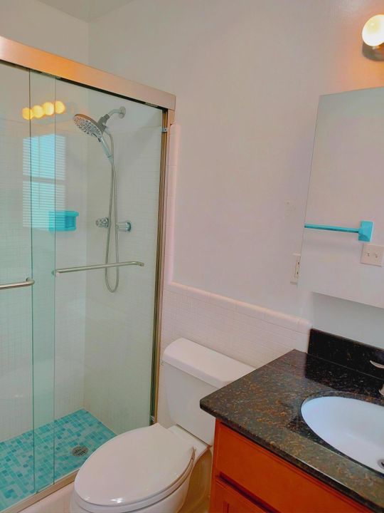 Active With Contract: $3,495 (2 beds, 2 baths, 1311 Square Feet)