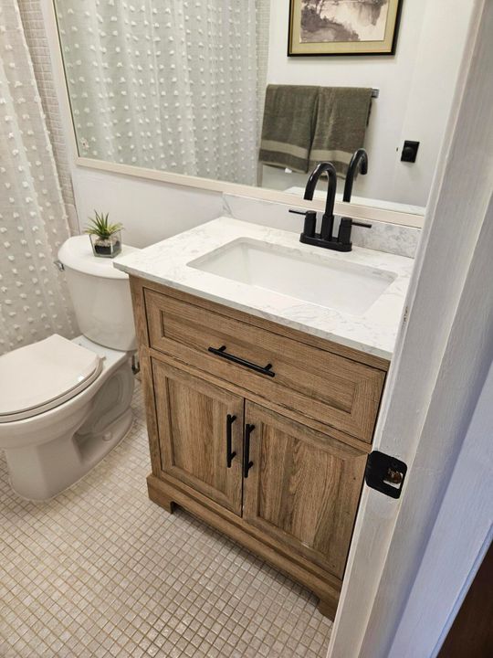 For Rent: $1,600 (1 beds, 1 baths, 587 Square Feet)