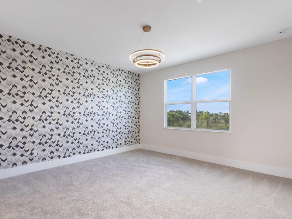 For Rent: $18,500 (5 beds, 6 baths, 5322 Square Feet)