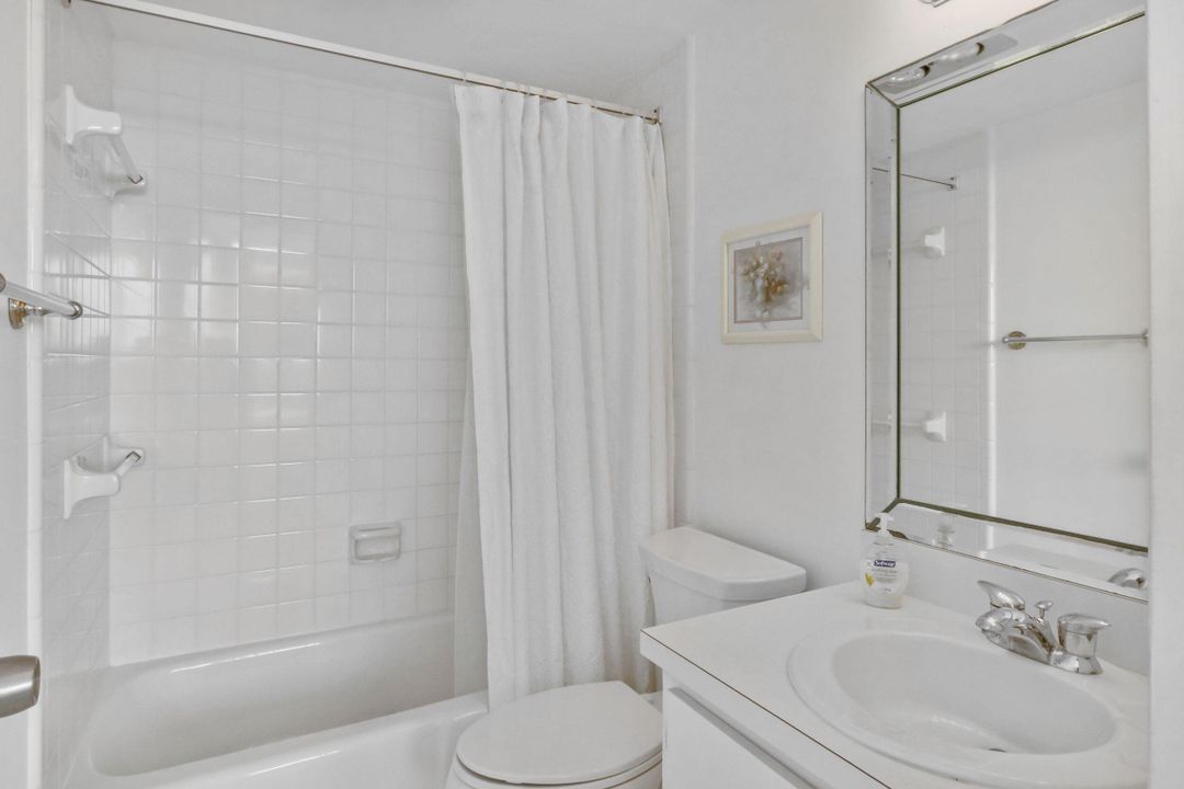 出租: $3,000 (2 贝兹, 2 浴室, 1200 平方英尺)