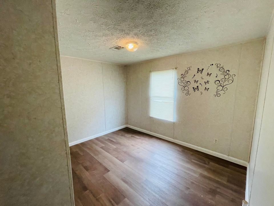 En Venta: $186,999 (2 camas, 2 baños, 1012 Pies cuadrados)