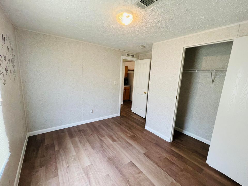 En Venta: $186,999 (2 camas, 2 baños, 1012 Pies cuadrados)